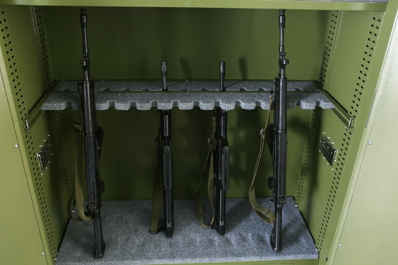 Nội thất quân đội Tủ khóa an toàn súng kim loại Kích thước khác nhau Tủ lưu trữ súng