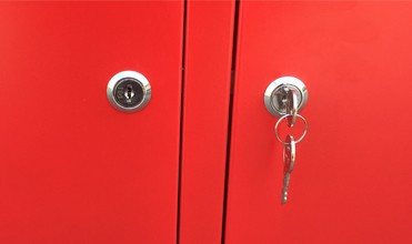 Nội thất phòng ngủ hiện đại Tủ phòng khách bằng kim loại Tv đứng được gõ xuống 2